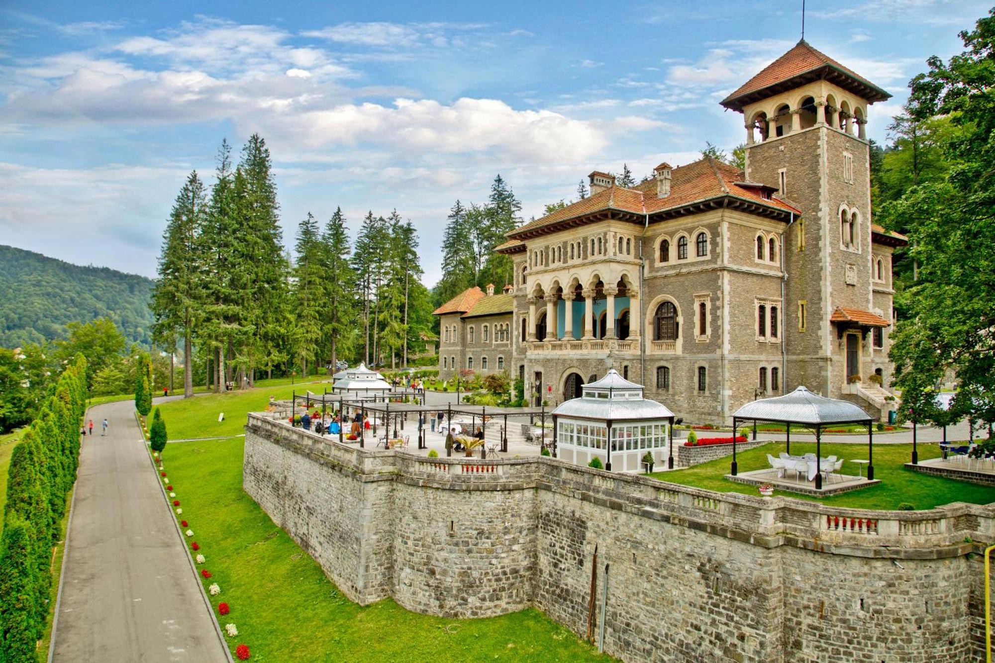 Castelul Cantacuzino บุชเตนี ภายนอก รูปภาพ