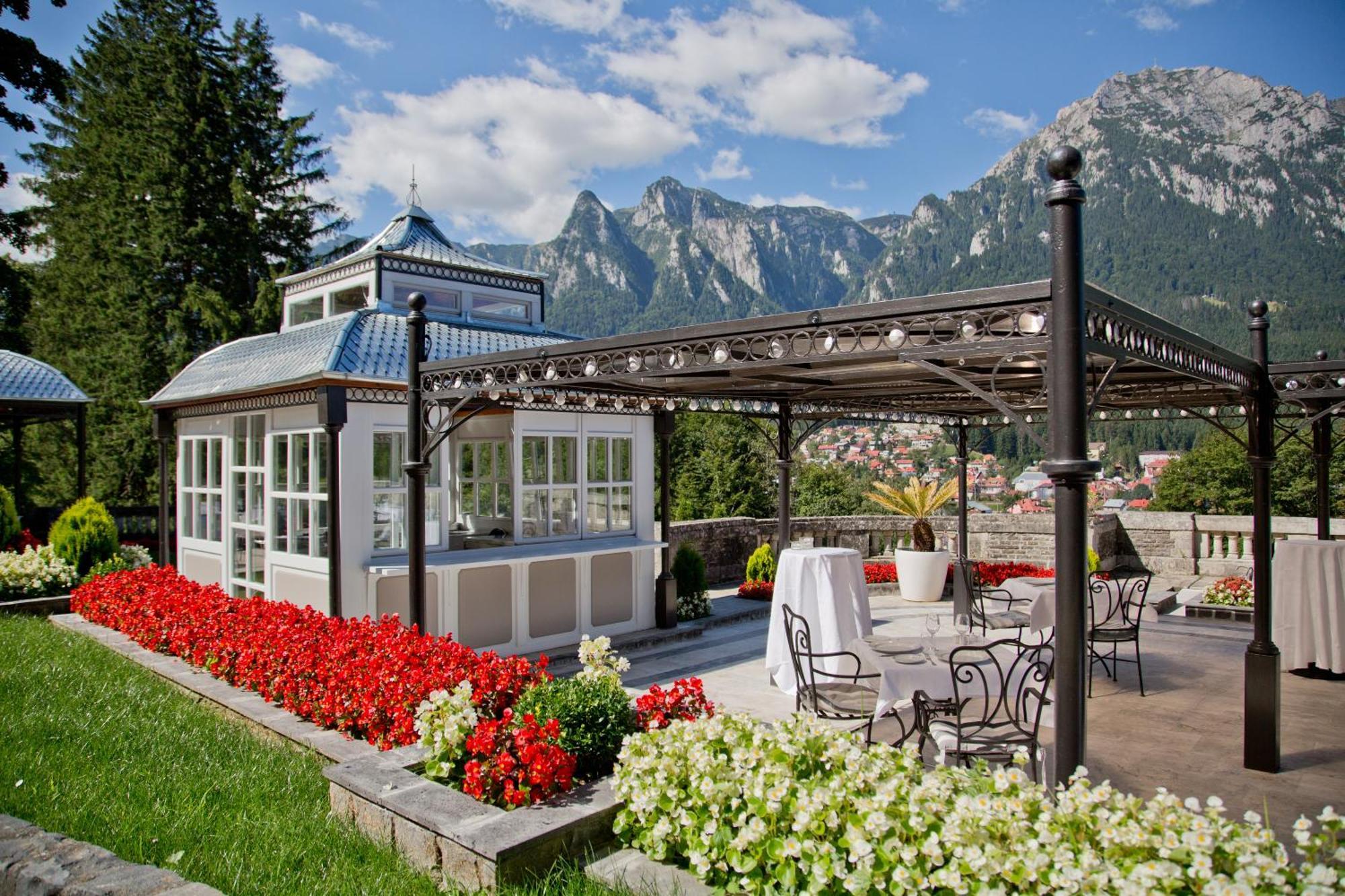 Castelul Cantacuzino บุชเตนี ภายนอก รูปภาพ